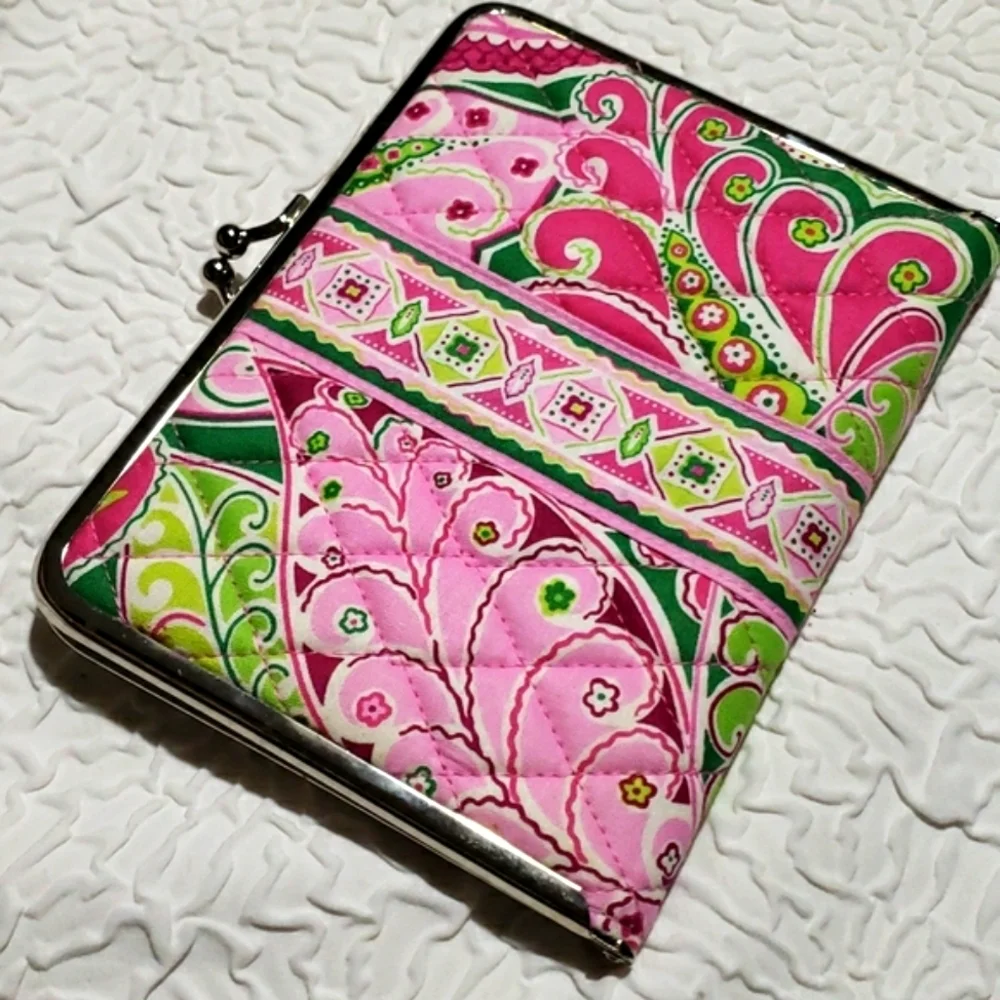 VERA BRADLEY Hugs-n-Kisses Retired PINWHEEL PINK Photo Holder